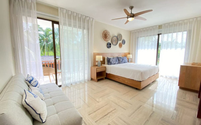 Charming Two-bedroom Apartment in Portillo