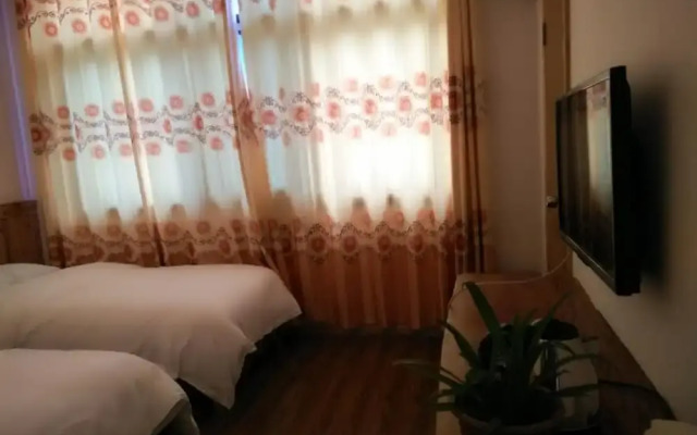 Zhang Jiajie Longquan Inn