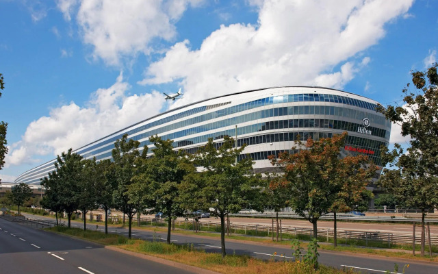 Hilton Frankfurt Airport