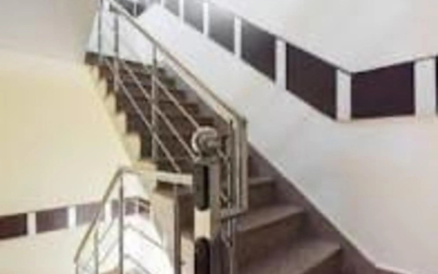 OYO 19355 Blessing Guest House