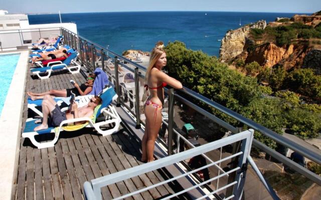 Carvi Beach Hotel
