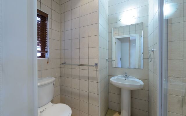 San Lameer Villa Rentals 10431