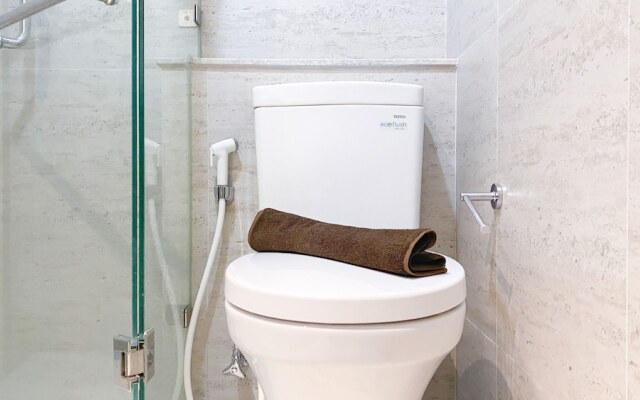 Modern Look And Homey 1Br At Gold Coast Apartment