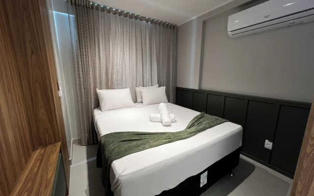 Studio Design 3 Apt 604