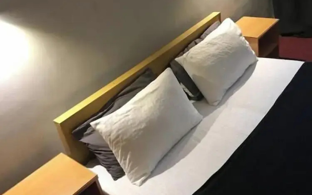 Durrani Lodges - Guest House G11