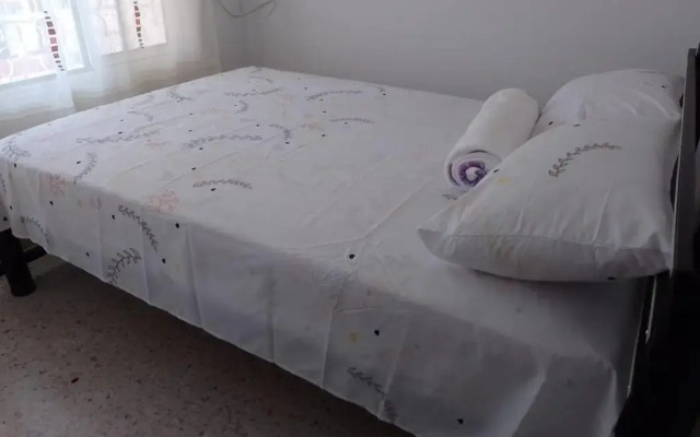 Mom's House Floralia