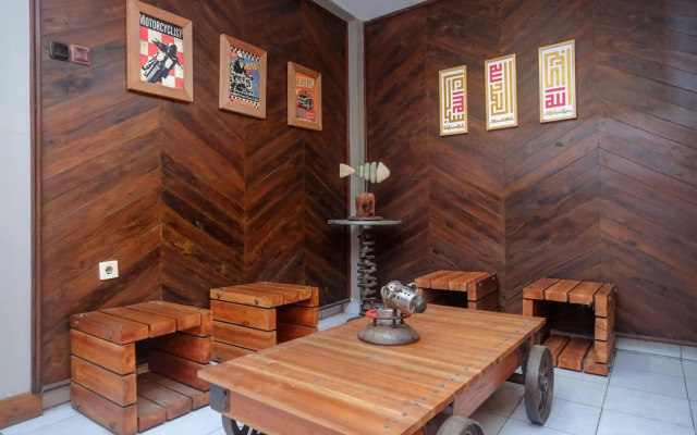 OYO 3778 Hotel Wisnugraha Syariah