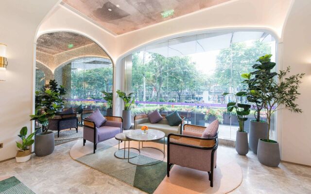 Mercure Xian Dayan Pagoda