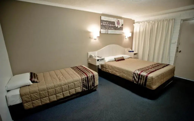 Quality Inn Centre Point