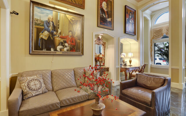 The Pelham Hotel