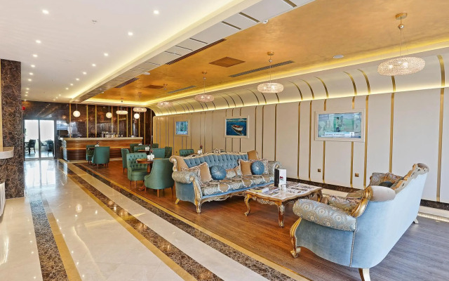 The Grand Mira Hotel