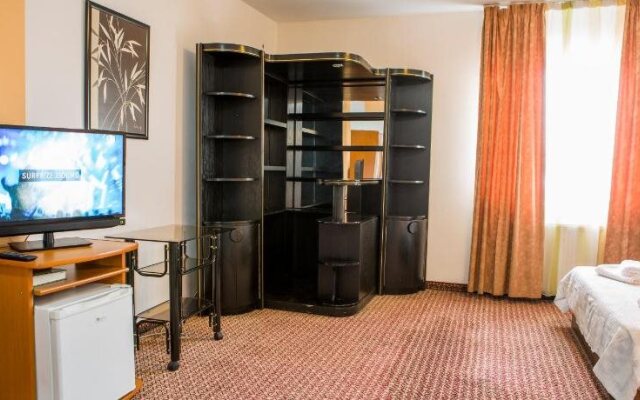 Hotel Darina