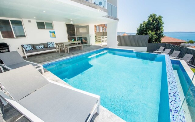 Bluewater Splendour - the Ultimate Beach Home