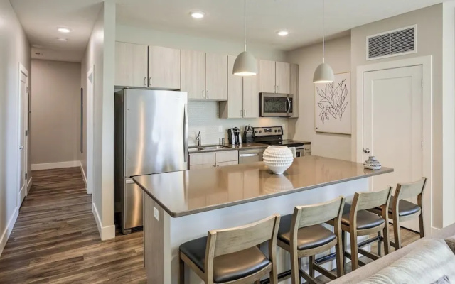 Landing Apartments Houston near Memorial Park