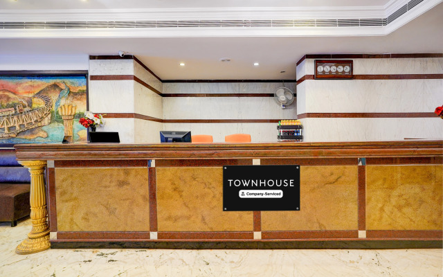 Townhouse Civil Aviation HAL Road