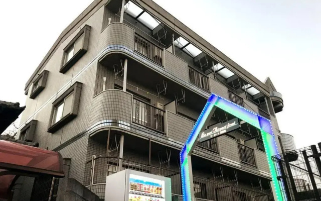 ラ・ポート空港前101