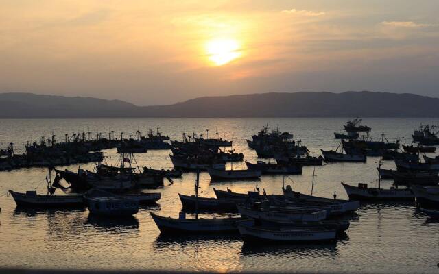 Bamboo Lodge Paracas