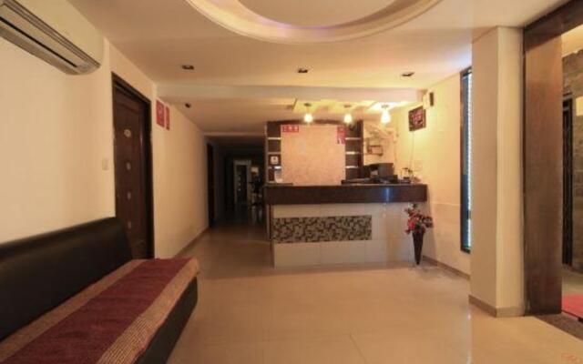 OYO Flagship 2485 Hotel Kalash Inn