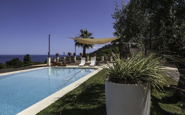 Tenuta Santa Tecla