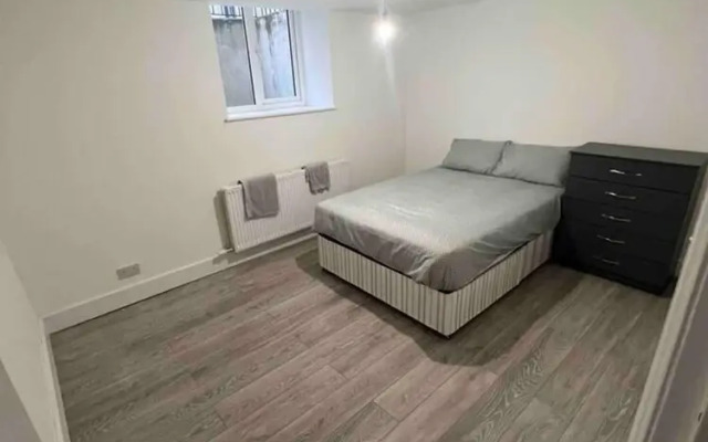 Spacious Luxury 2 Bedroom Apartment, Station 1min
