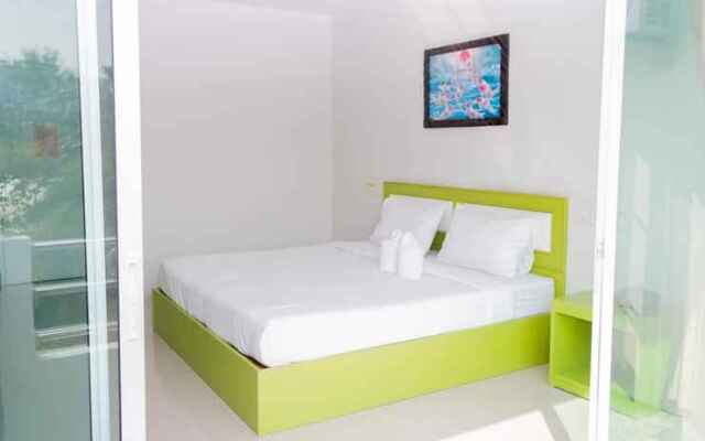 Treeyapat Place by OYO