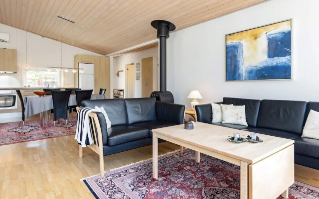 6 Person Holiday Home in Vestervig