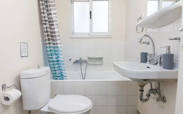Athens Central Explorer Nest 1 Bd Apt