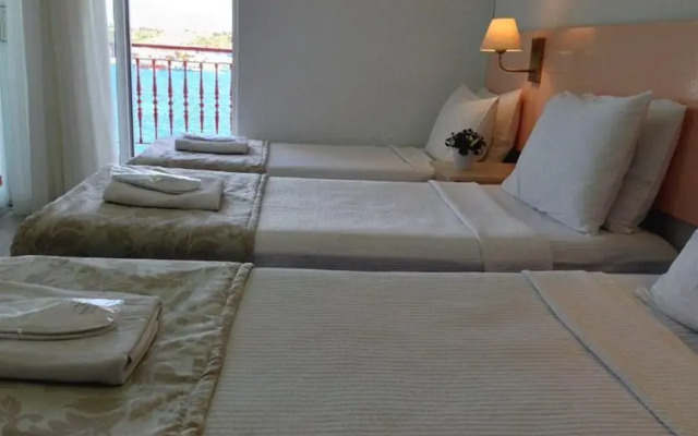 Oğlakçıoğlu Çeşme Hotel