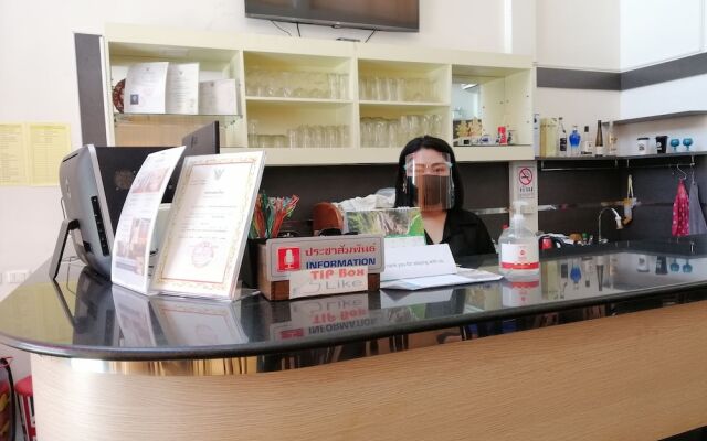 Buk Inn Hotel Kamala Beach