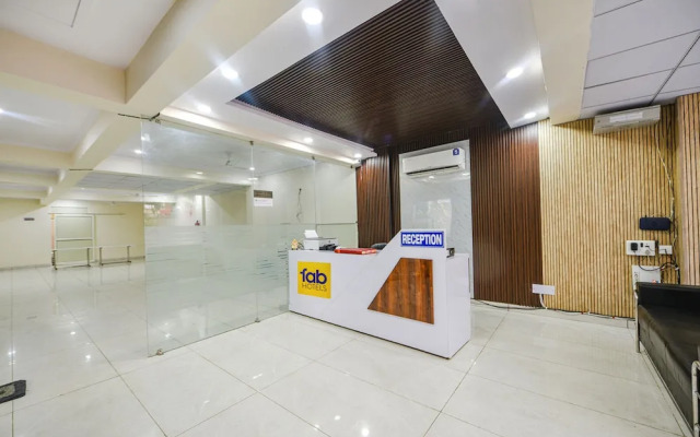 Fabhotel Palm Paradise