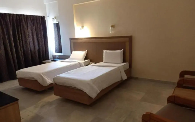 Bhimas Deluxe Hotel