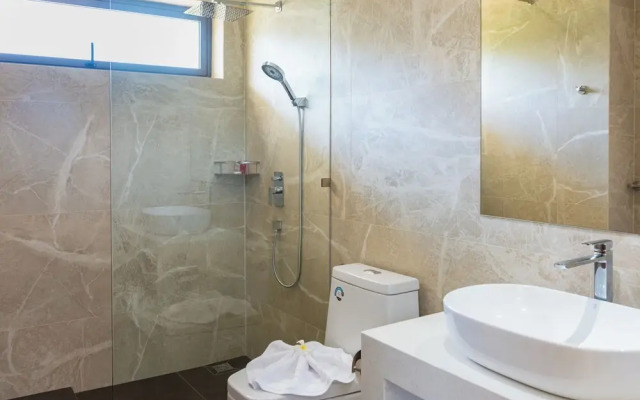 BLUE TIGER Luxury Pool Villa by Blue Mountain Villas