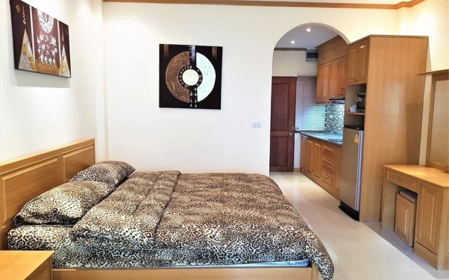 Large 1st Floor Studio Condo at Baan Suan Lalana