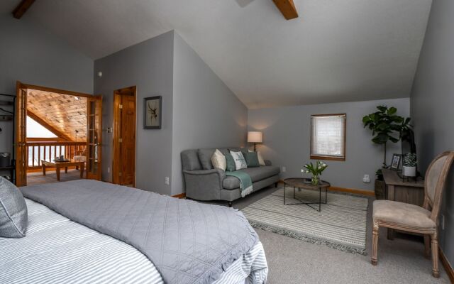 The Quarterdeck 4 Bedroom House