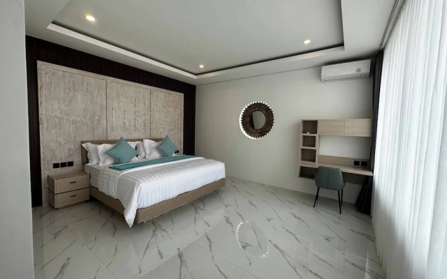 Newly Built "villa Na Bali"