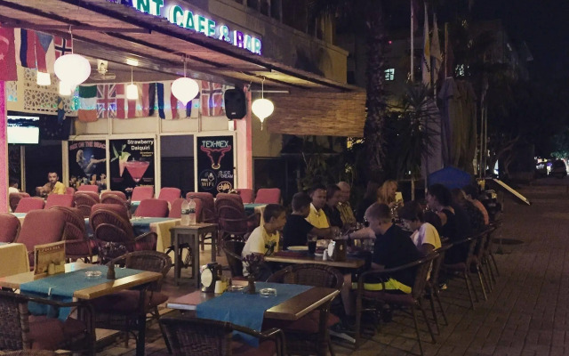 Kleopatra Beach Yildiz Hotel