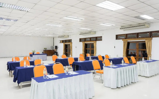 Home Phutoey River Kwai Hotspring & Nature Resort