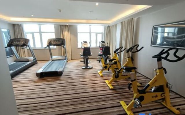 Mercure Hotel Dalian-Friendship Square