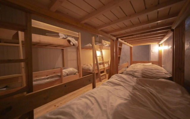 Nawate Guesthouse Hostel