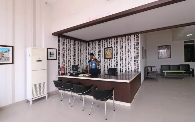 Hotel Nano by OYO Rooms