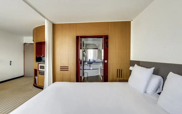 B&B HOTEL Paris Nord 18ème