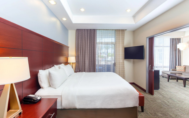Staybridge Suites: Las Vegas - Stadium District by IHG