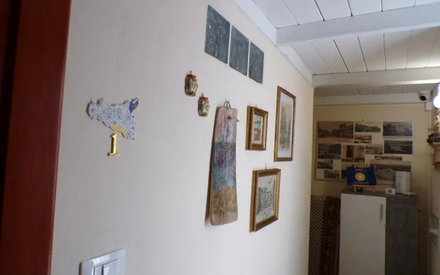 Astra Wi-fi Studio Apartment in the Historic Center