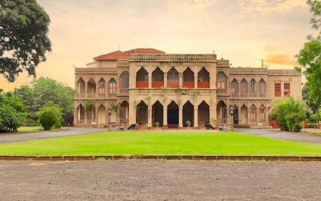 Nilambag palace