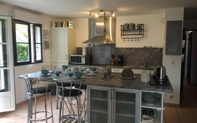 Beautiful ground floor 2 bedroom apartment