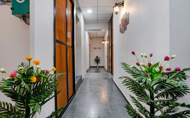 Hotel Skycity Premium AC Room in Surat