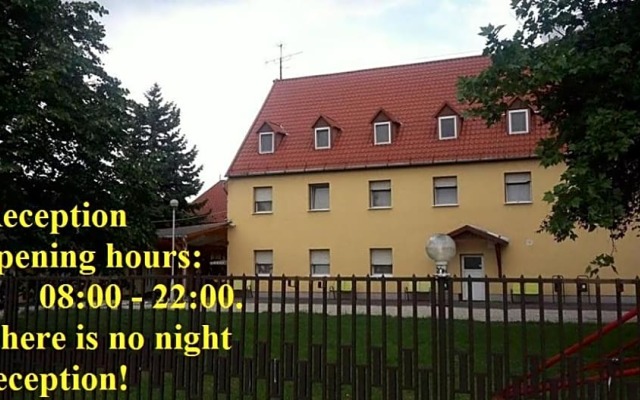 Fenyő Panzió
