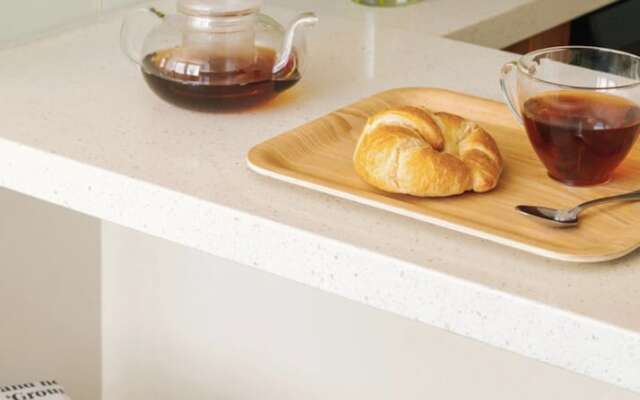 Roami at Duncan Plaza