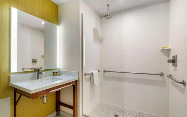 Best Western Plus Gardena Inn & Suites