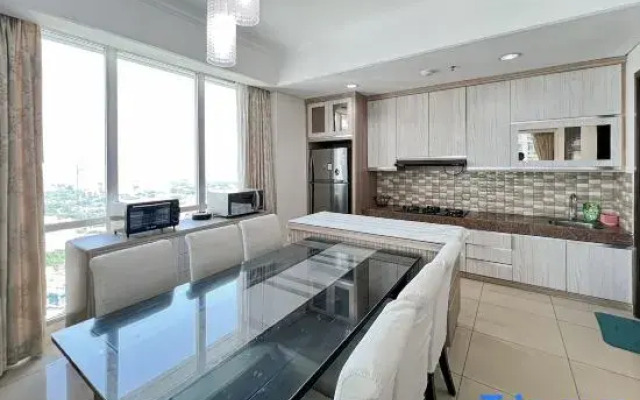 Luxury 3BR Kemang Village w/ Netflix, WiFi, Pool